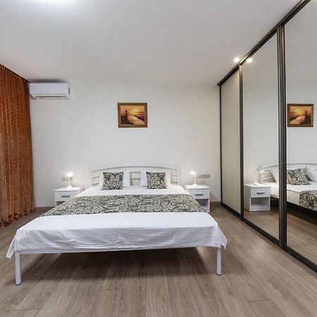 Apartments Riviera,20 Минут От Центра Kiev Buitenkant foto