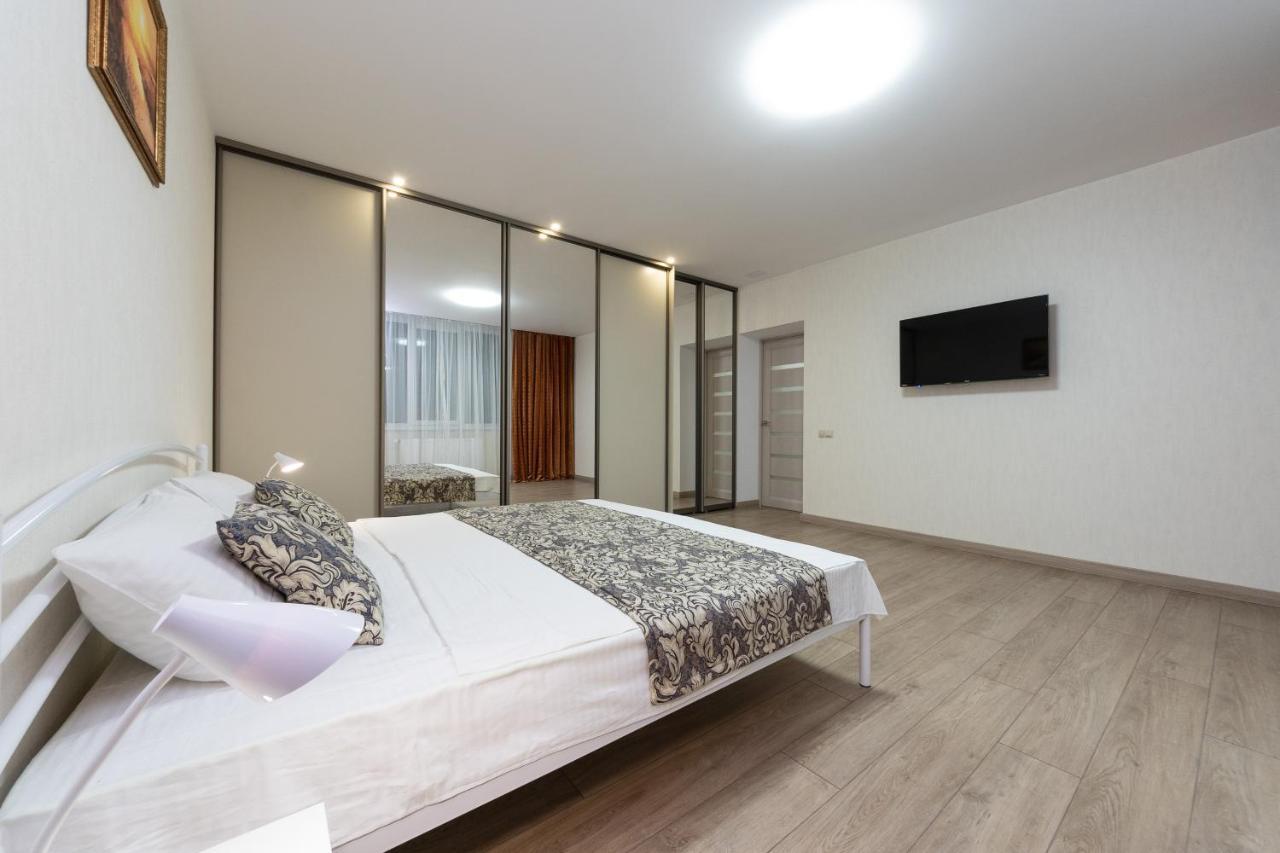 Apartments Riviera,20 Минут От Центра Kiev Buitenkant foto